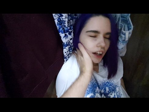 ❤️ Ya sami kanwata a cikin kabad ya taimaka mata ️ Batsa vk ❌
